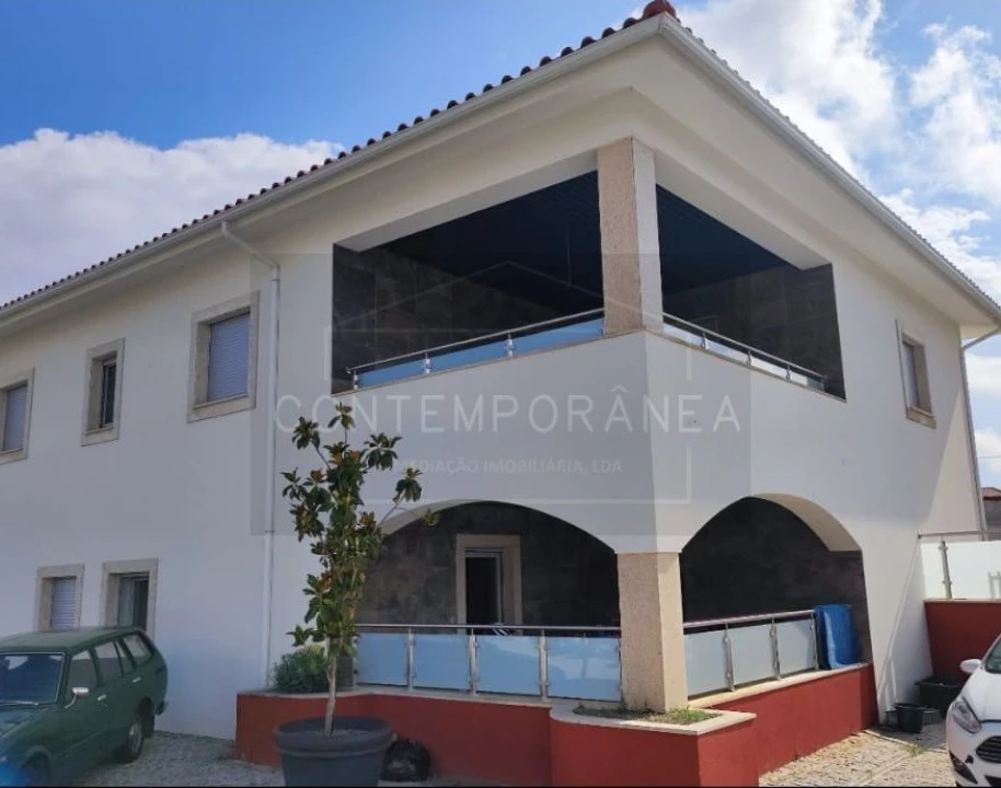 Moradia T6 para Venda em Mirandela Foto 10