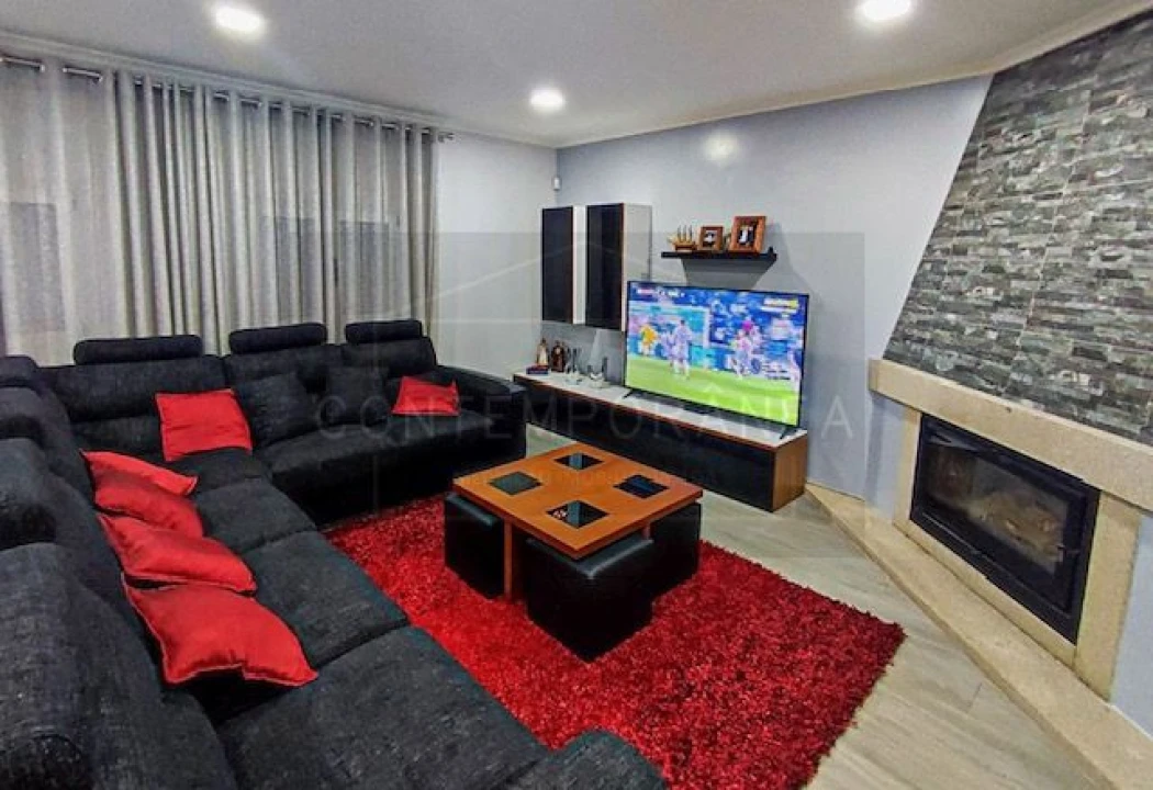 Moradia T6 para Venda em Mirandela Foto 3