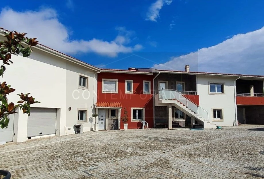 Moradia T6 para Venda em Mirandela Foto 12