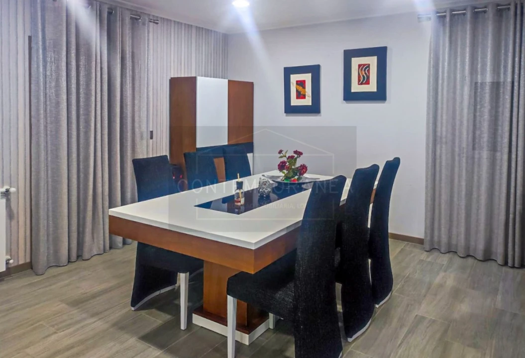 Moradia T6 para Venda em Mirandela Foto 4