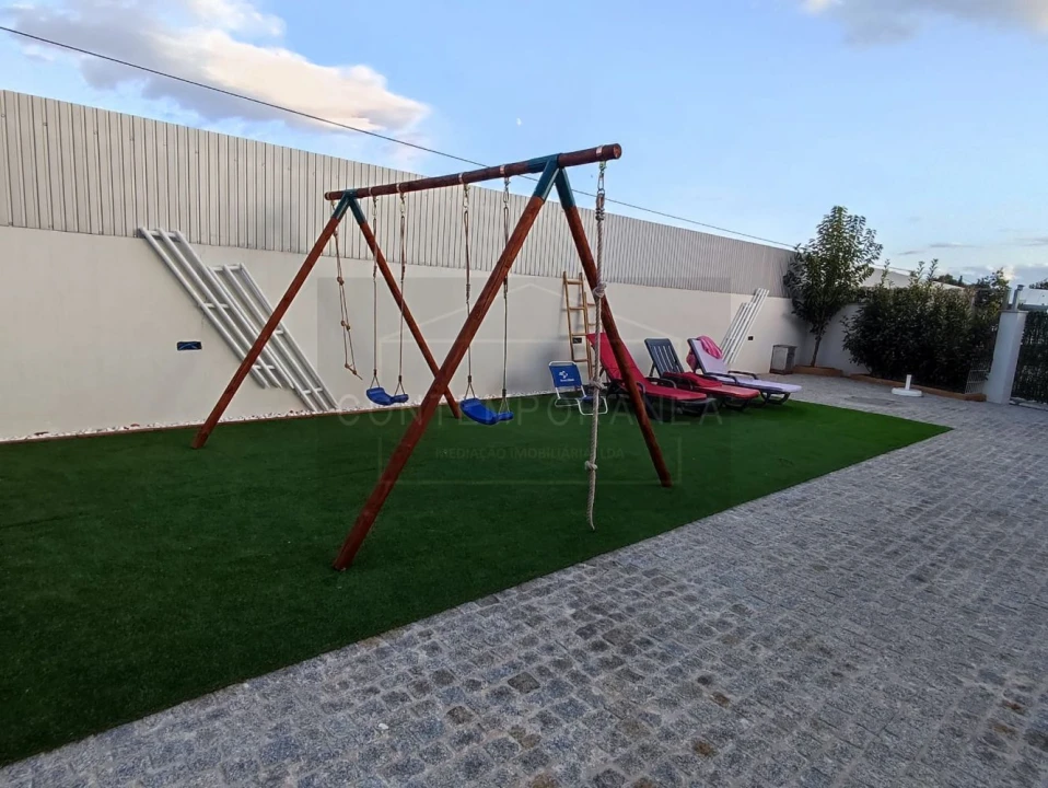 Moradia T6 para Venda em Mirandela Foto 9