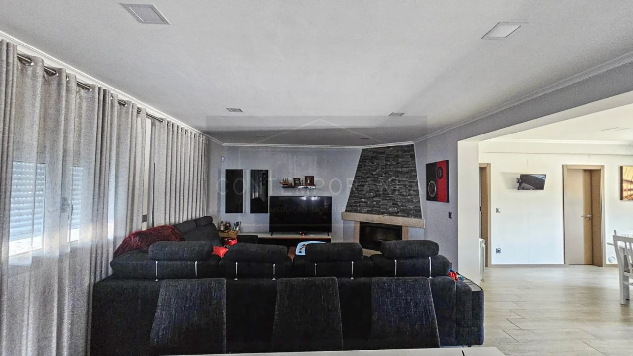 Moradia T6 para Venda em Mirandela Foto 6