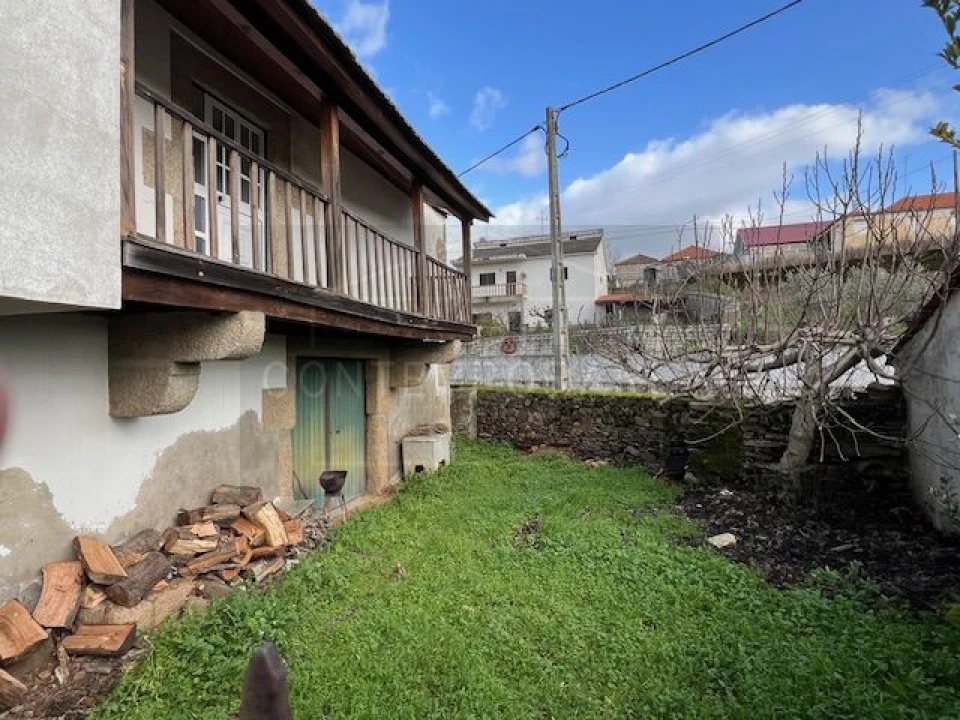 Moradia T5 para Venda em Vale de Salgueiro Foto 13