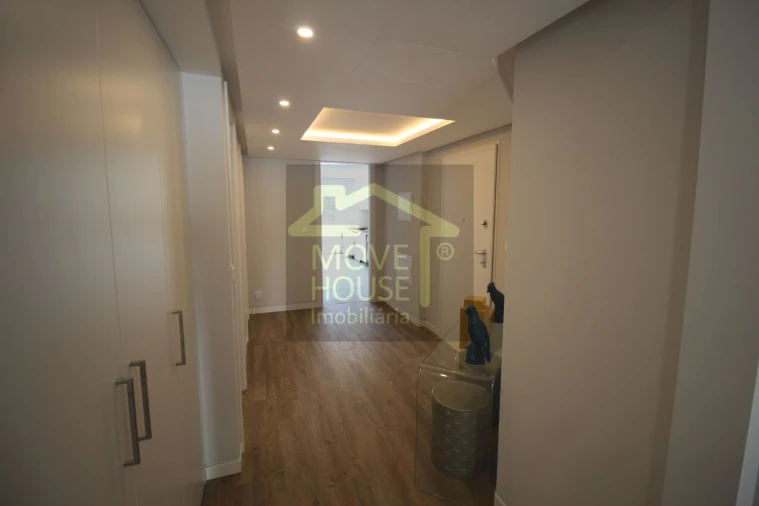 Apartamento T3 para Venda em Cascais e Estoril Foto 9