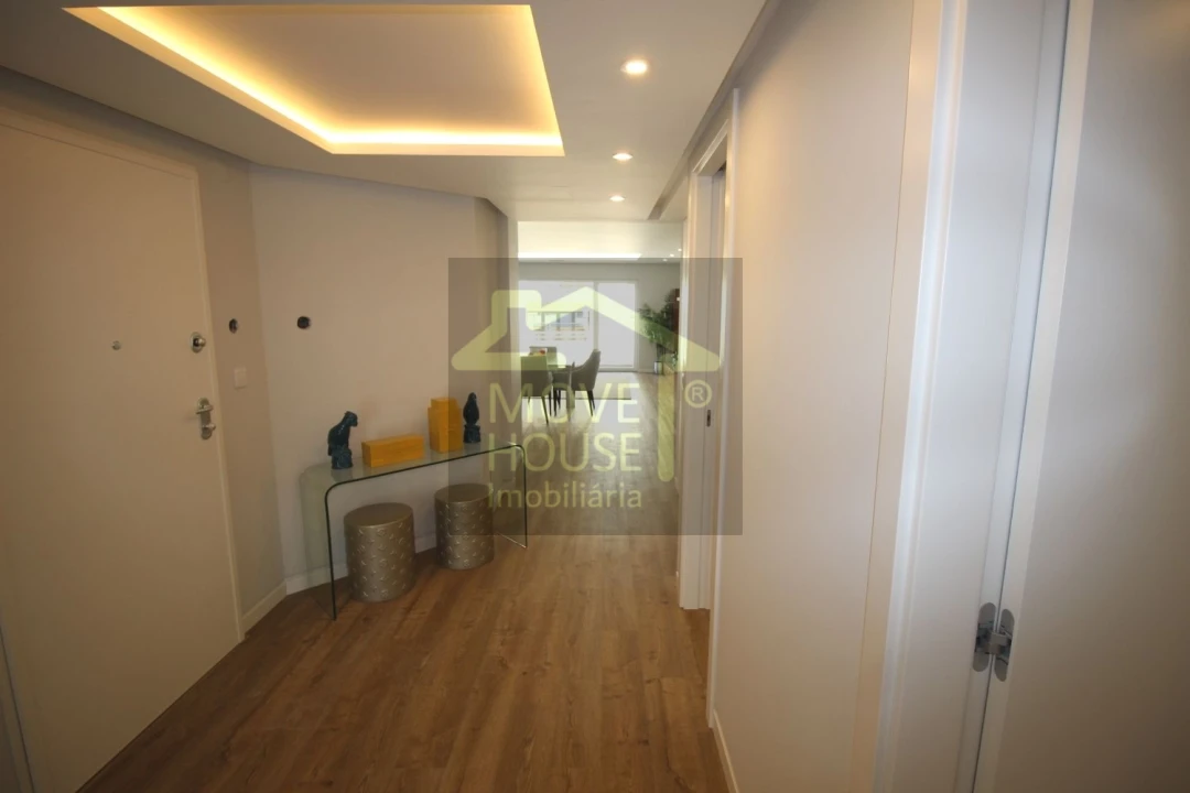 Apartamento T3 para Venda em Cascais e Estoril Foto 1