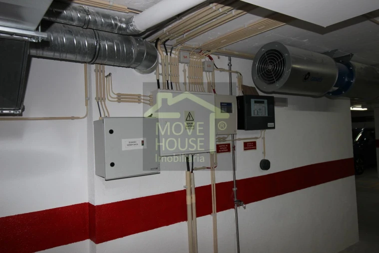 Apartamento T3 para Venda em São Domingos de Rana Foto 46