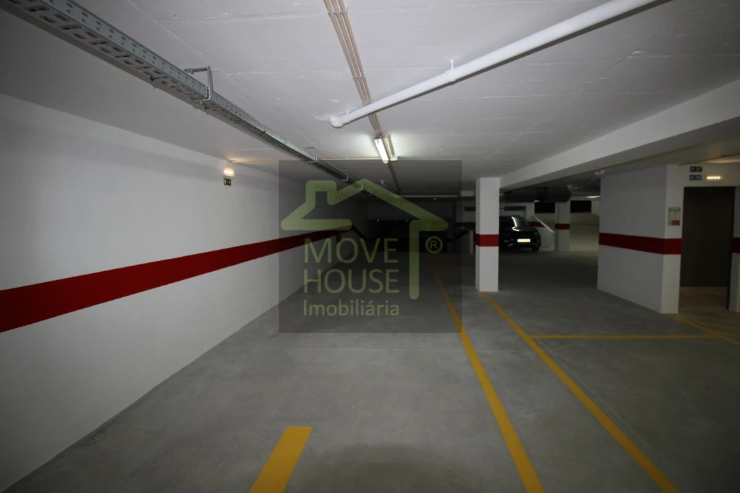 Apartamento T3 para Venda em São Domingos de Rana Foto 43