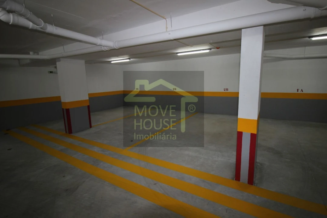 Apartamento T3 para Venda em Carcavelos e Parede Foto 72