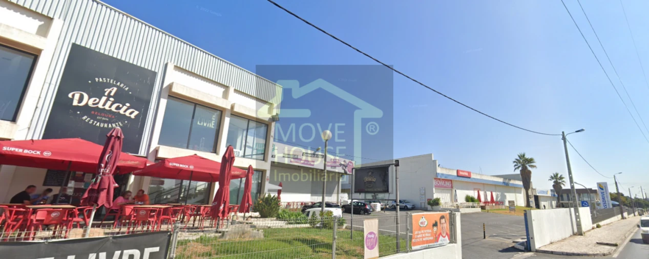 Moradia T4 para Venda em Rio de Mouro Foto 29