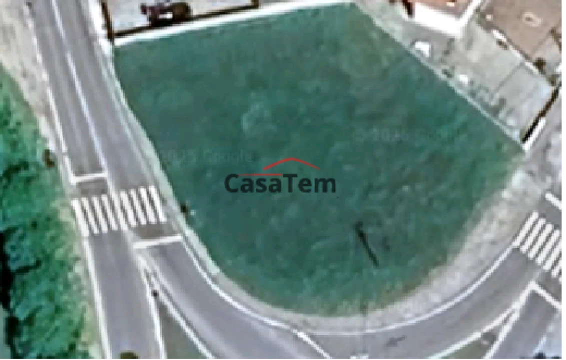 Terreno para Venda em Fragosela Foto 2