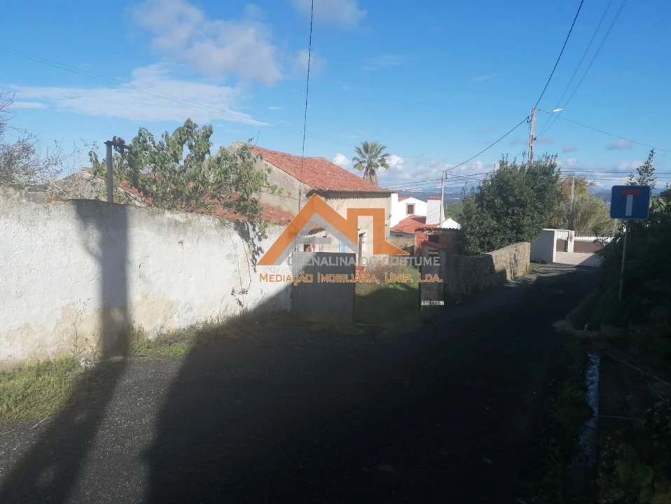 Moradia T3 para Venda em Caldas da Rainha - Santo Onofre e Serra do Bouro Foto 11