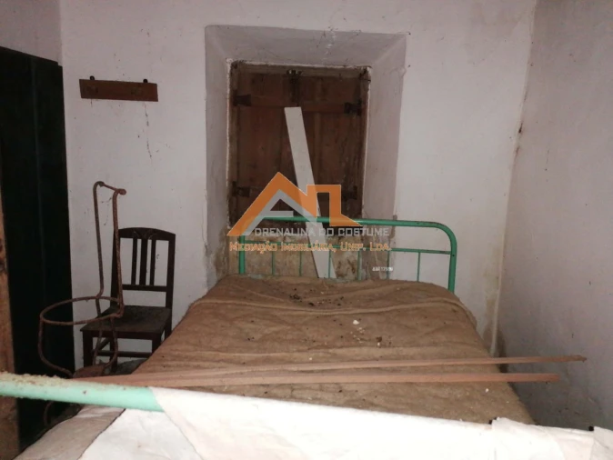 Moradia T3 para Venda em Caldas da Rainha - Santo Onofre e Serra do Bouro Foto 5