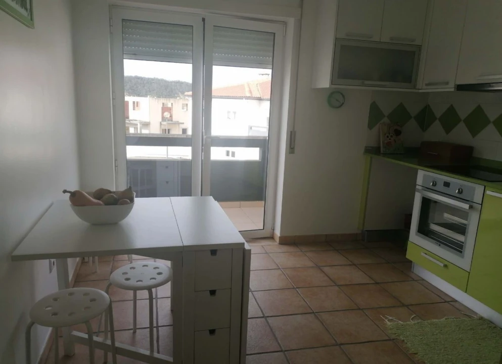 Apartamento T2 para Venda em Tornada e Salir do Porto Foto 5