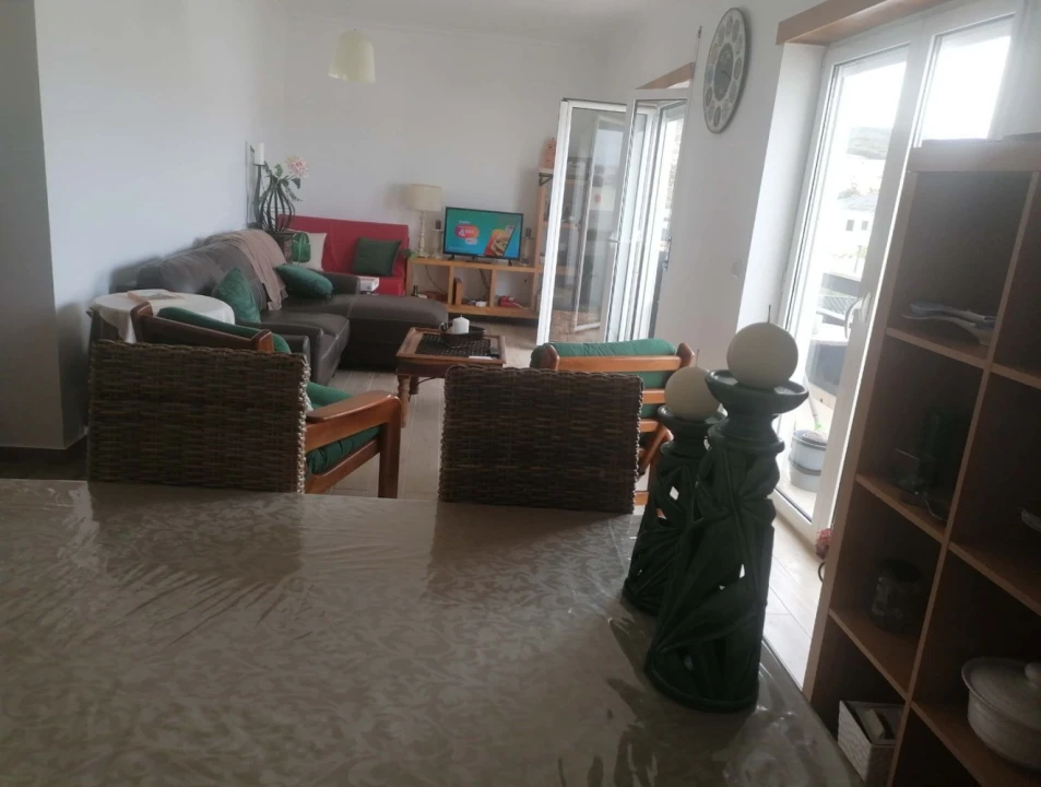 Apartamento T2 para Venda em Tornada e Salir do Porto Foto 4