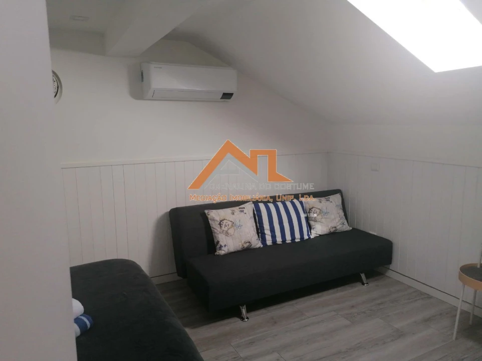 Apartamento T2 para Venda em Nazare Foto 11
