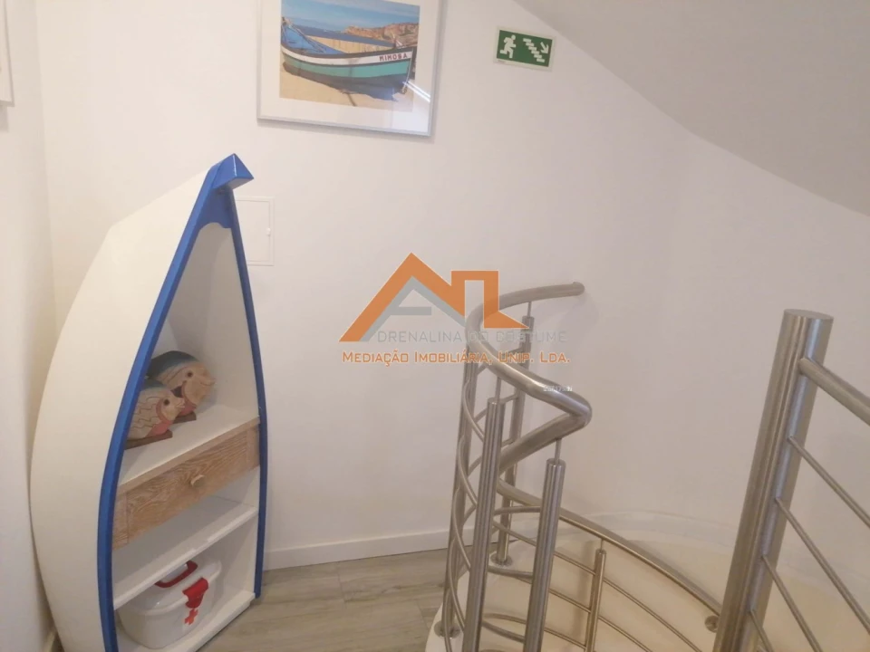 Apartamento T2 para Venda em Nazare Foto 16