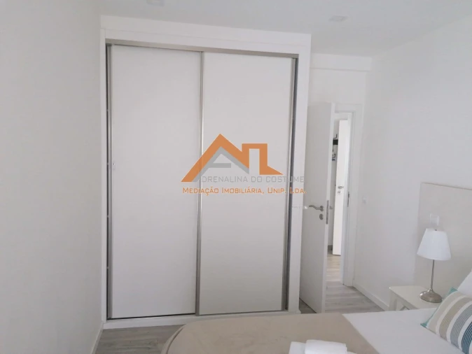 Apartamento T2 para Venda em Nazare Foto 7