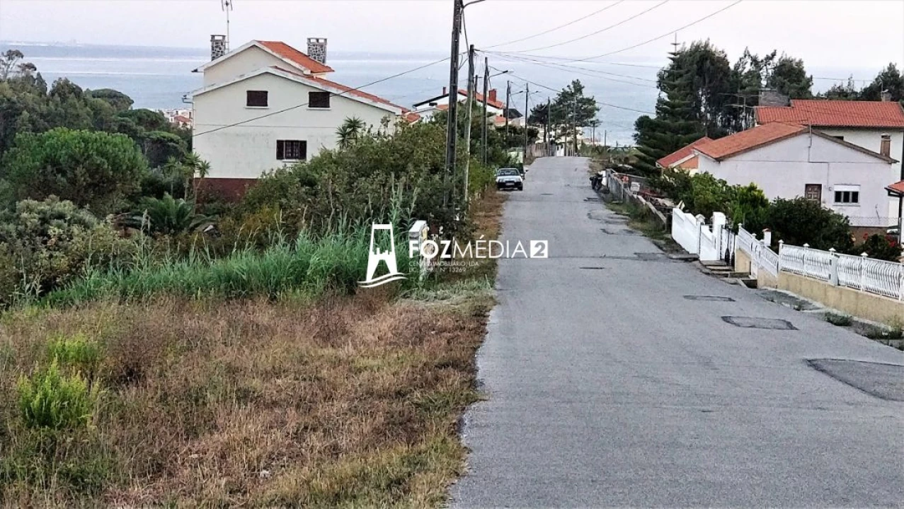 Terreno para Venda em Buarcos Foto 1