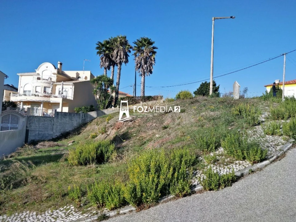 Terreno para Venda em Buarcos Foto 3