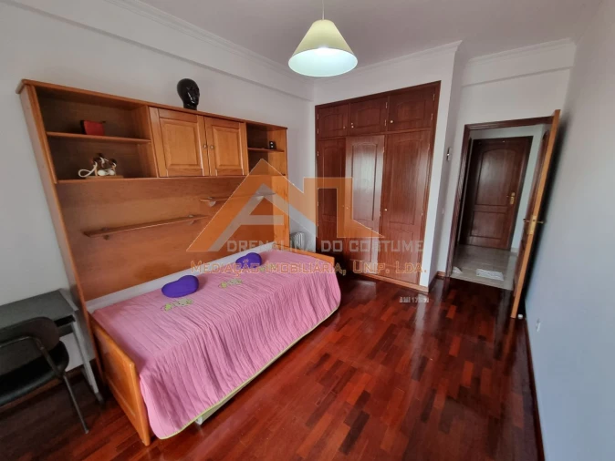 Apartamento T3 para Venda em Nazare Foto 16