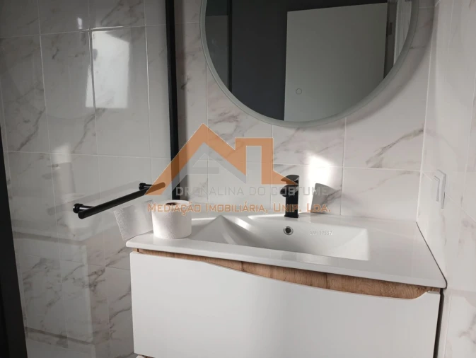 Moradia T3 para Venda em Amoreira Foto 13