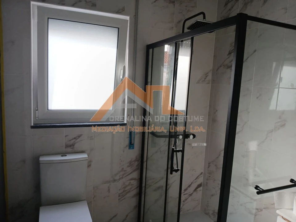 Moradia T3 para Venda em Amoreira Foto 11