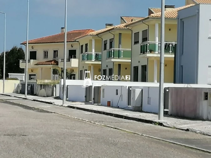 Terreno para Venda em Buarcos Foto 8