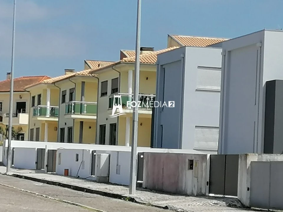 Terreno para Venda em Buarcos Foto 7