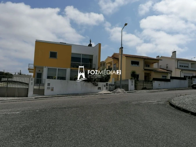 Terreno para Venda em Buarcos Foto 6