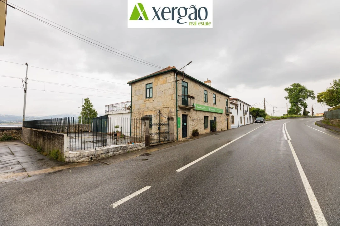 Moradia T8 para Venda em Seixas Foto 55