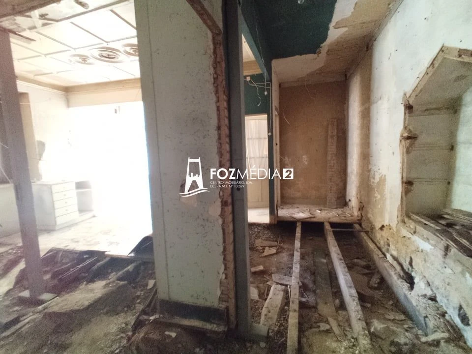 Loja para Venda em Buarcos Foto 9