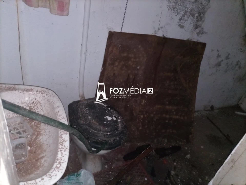 Loja para Venda em Buarcos Foto 12