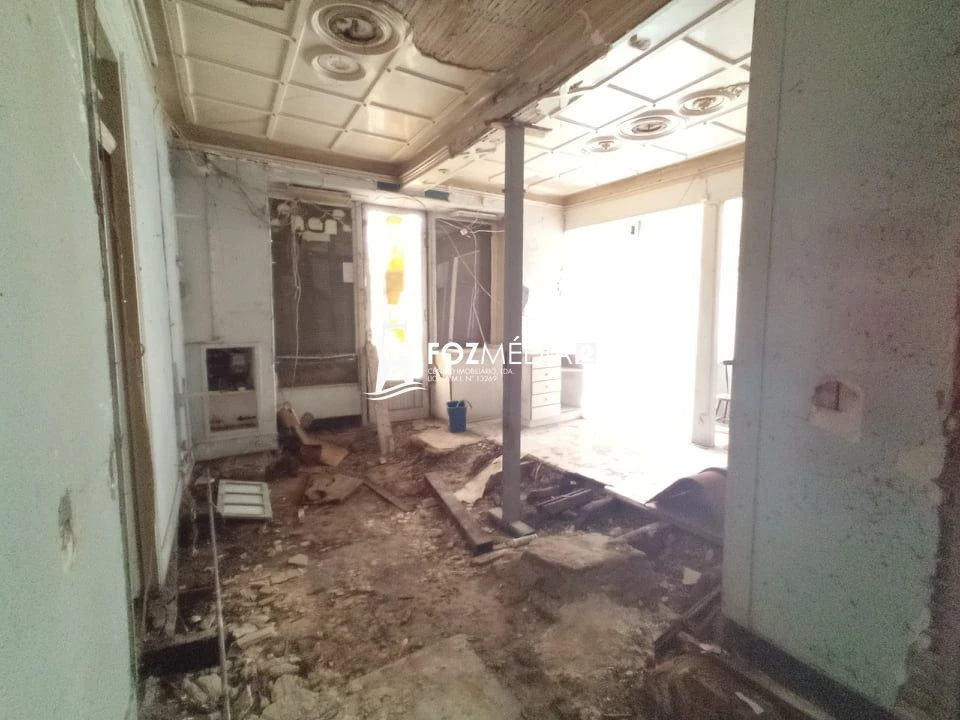 Loja para Venda em Buarcos Foto 18