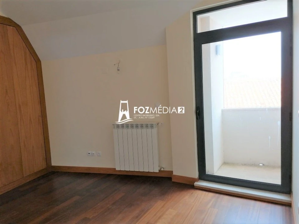 Apartamento T3 para Venda em Buarcos Foto 32