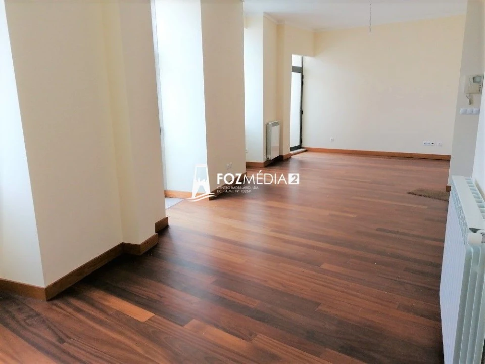 Apartamento T3 para Venda em Buarcos Foto 8