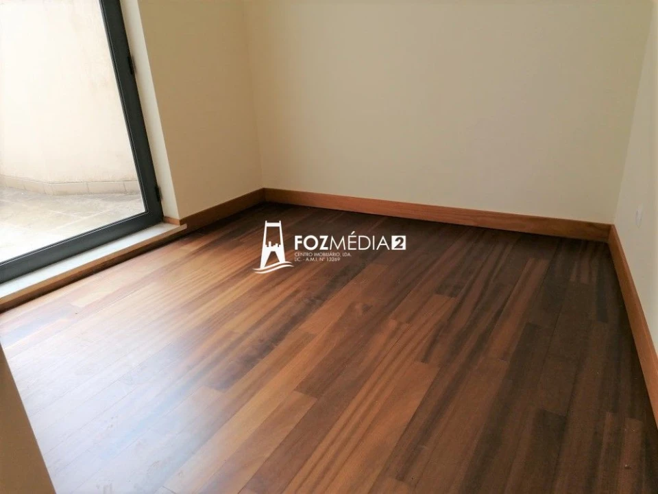 Apartamento T3 para Venda em Buarcos Foto 13