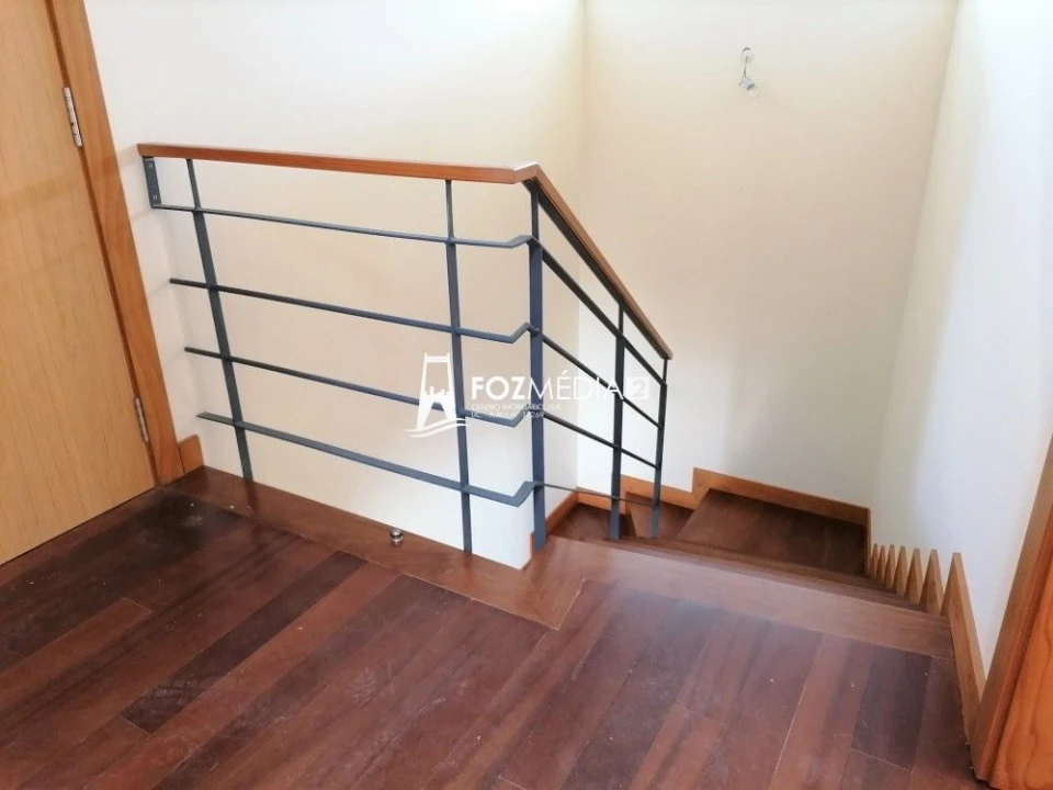 Apartamento T3 para Venda em Buarcos Foto 29