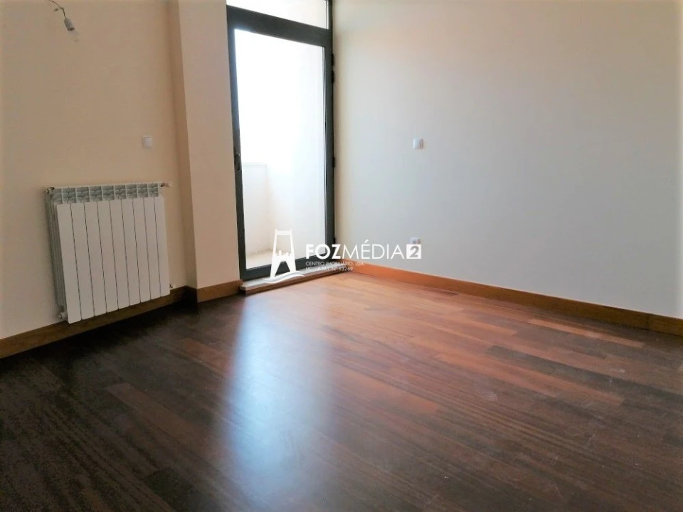 Apartamento T3 para Venda em Buarcos Foto 30