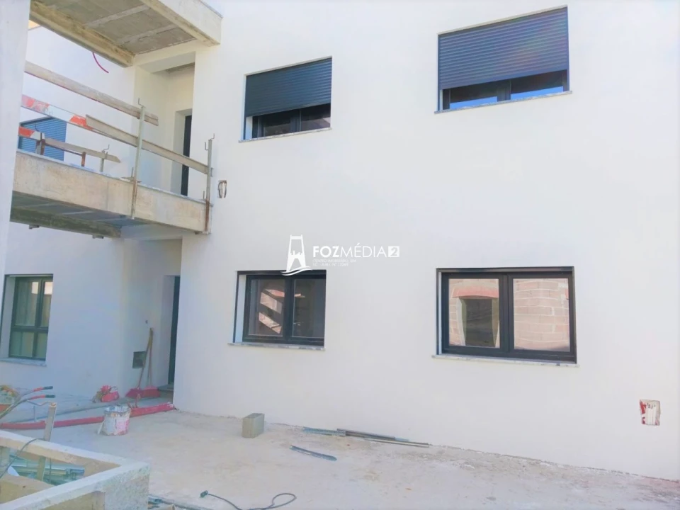 Apartamento T2 para Venda em São Pedro Foto 2