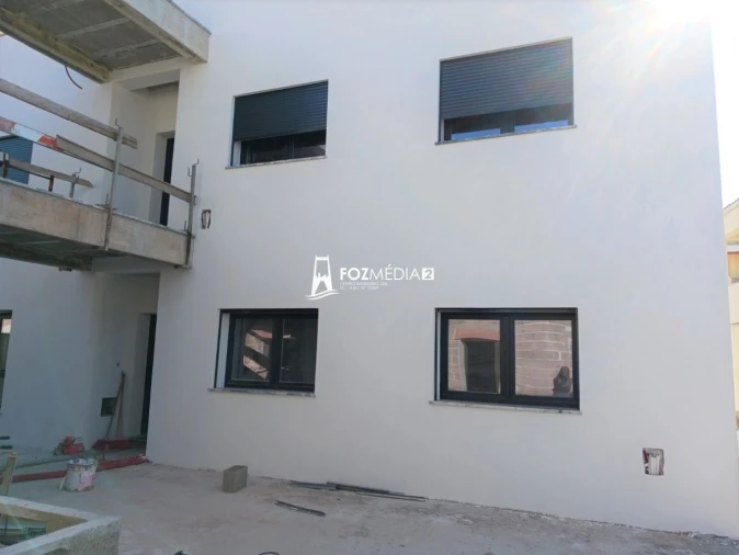 Apartamento T1 para Venda em São Pedro Foto 1