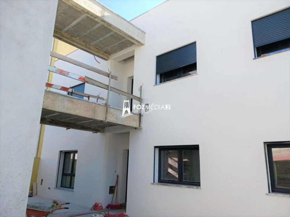 Apartamento T2 para Venda em São Pedro Foto 27