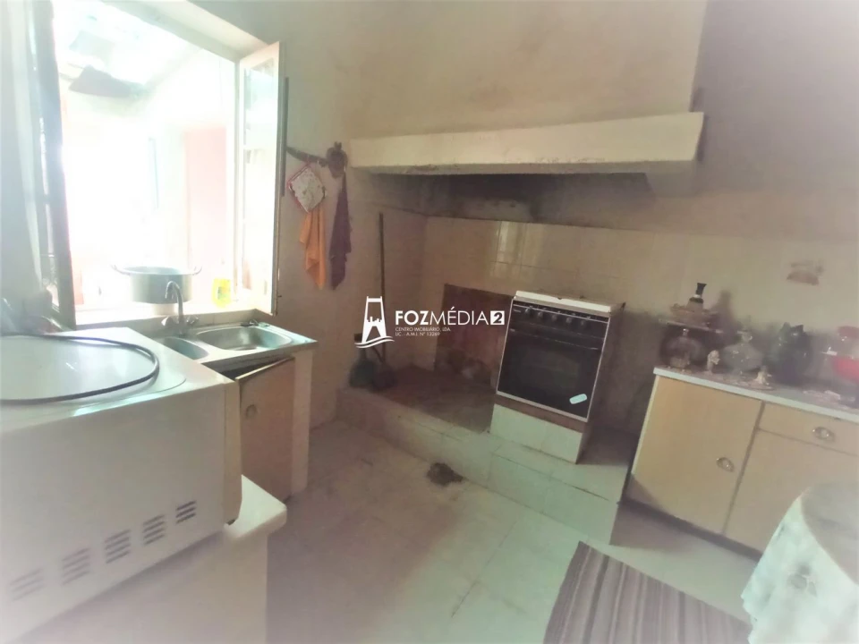 Moradia T2 para Venda em Alhadas Foto 3