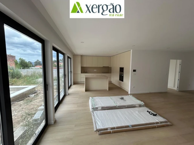 Moradia T3 para Venda em Reboreda e Nogueira Foto 6