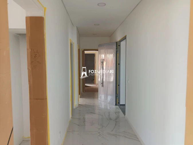 Apartamento T2 para Venda em São Pedro Foto 26