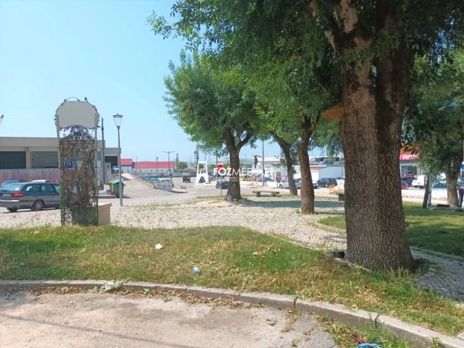 Moradia T1 para Venda em Buarcos Foto 28