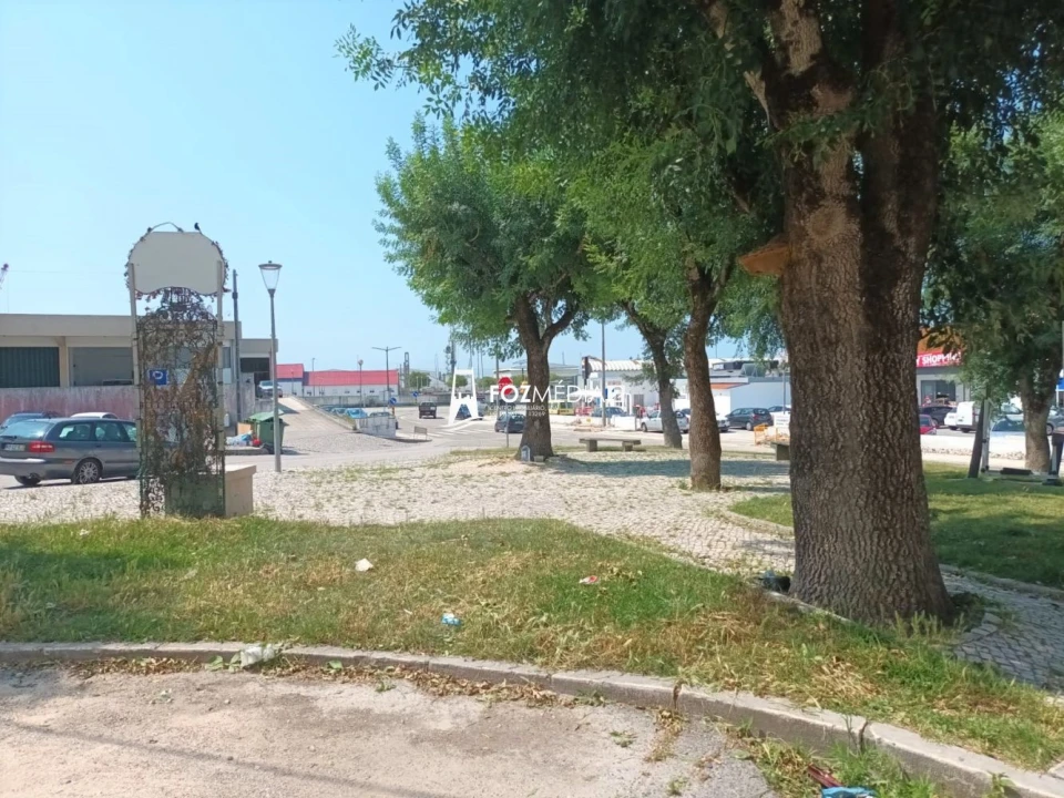 Moradia T1 para Venda em Buarcos Foto 28