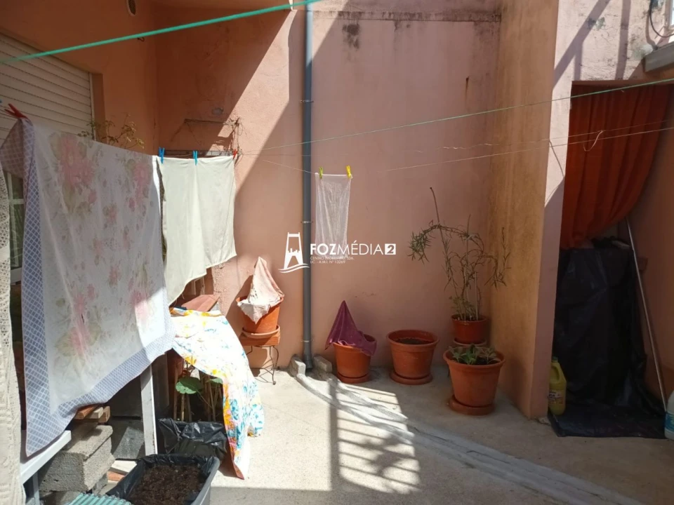 Moradia T1 para Venda em Buarcos Foto 23