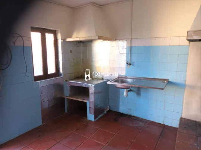 Moradia T4 para Venda em Granja do Ulmeiro Foto 26