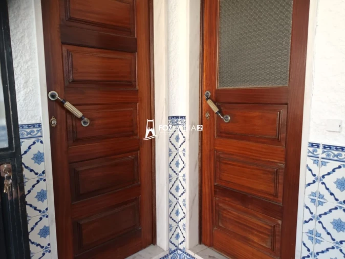 Moradia T4 para Venda em Granja do Ulmeiro Foto 8