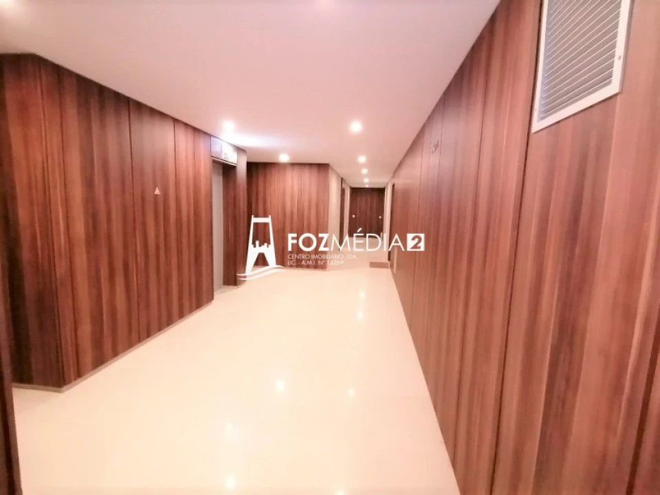 Apartamento T4 para Venda em Buarcos Foto 28